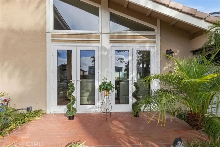 3816 Mistral, Huntington Beach, California 92649
