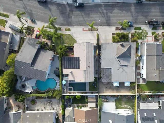 3816 Mistral, Huntington Beach, California 92649