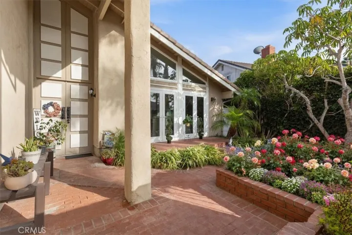 3816 Mistral, Huntington Beach, California 92649