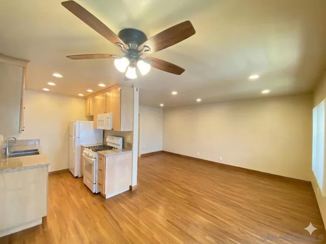 123 S Nevada, Oceanside, California 92054