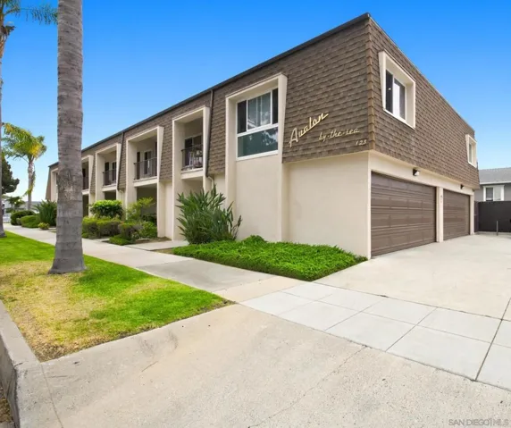 123 S Nevada, Oceanside, California 92054