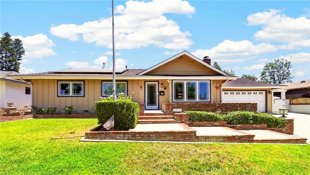 2816 Woodbine Ave