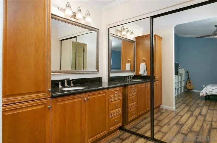 1334 Kibbings, San Diego, California 92130