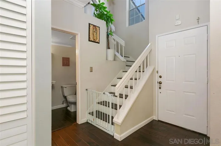 1334 Kibbings, San Diego, California 92130
