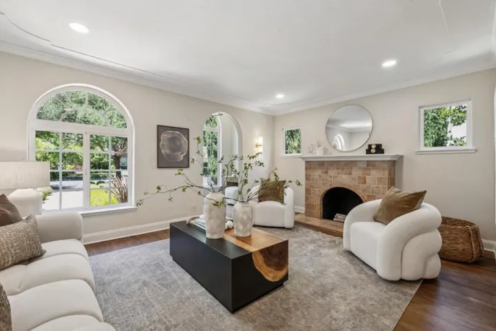 414 Laurel Avenue, Menlo Park, California 94025