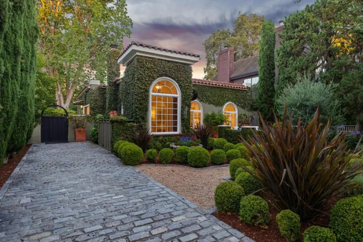 414 Laurel Avenue, Menlo Park, California 94025
