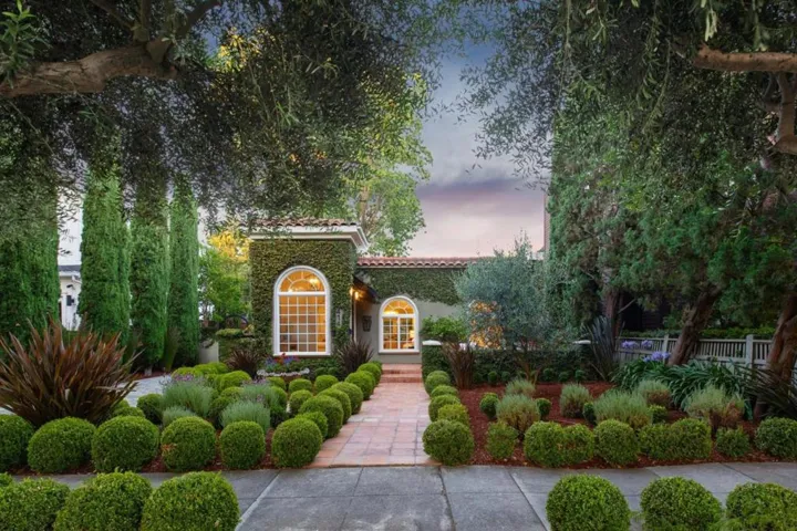414 Laurel Avenue, Menlo Park, California 94025