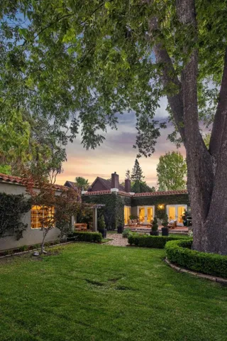 414 Laurel Avenue, Menlo Park, California 94025
