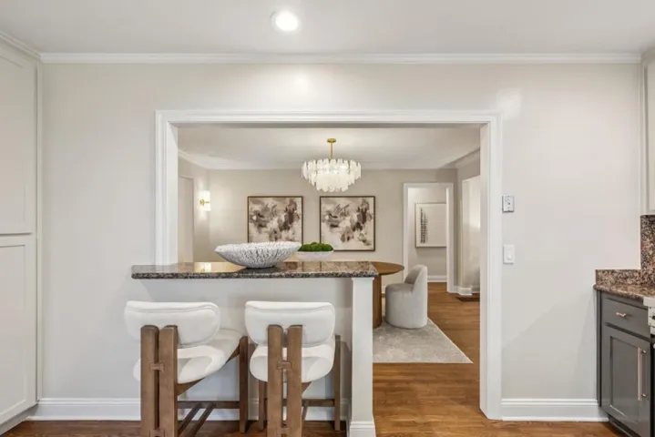 414 Laurel Avenue, Menlo Park, California 94025