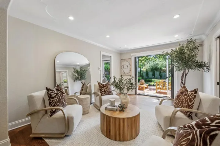 414 Laurel Avenue, Menlo Park, California 94025
