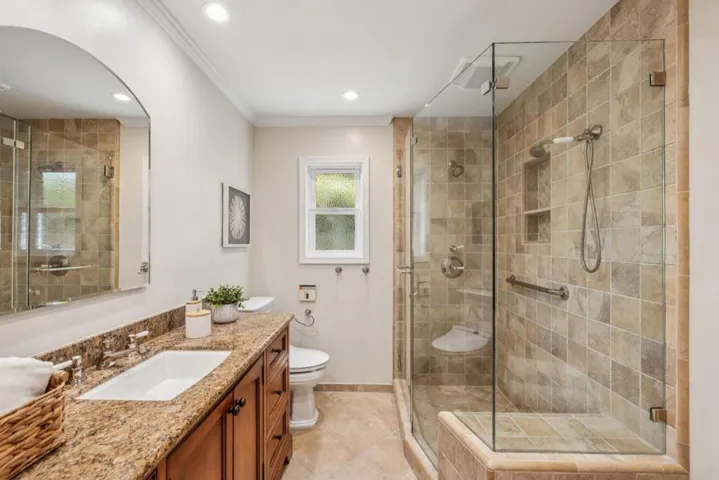 414 Laurel Avenue, Menlo Park, California 94025