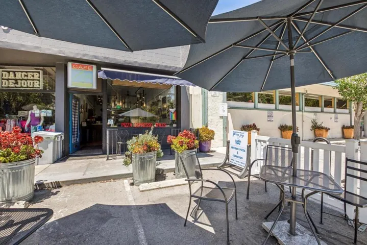 414 Laurel Avenue, Menlo Park, California 94025