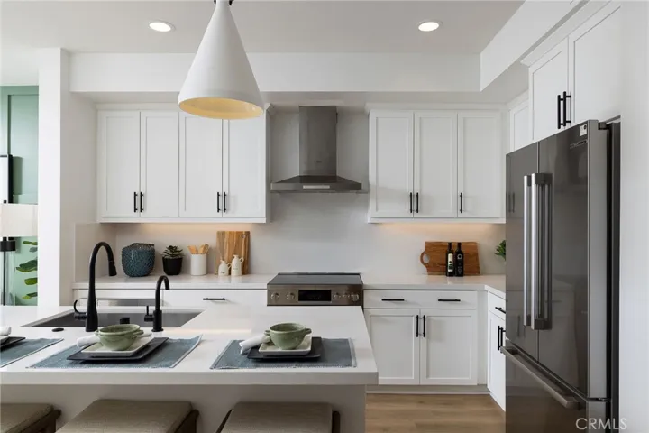 768 N Orange Street, La Habra, California 90631
