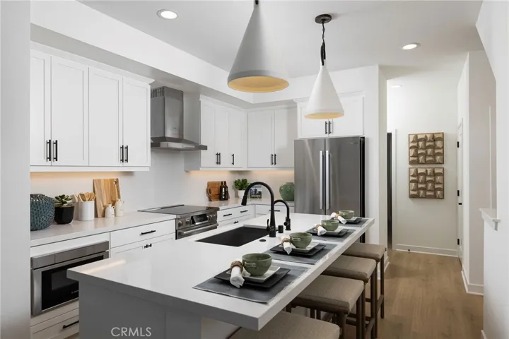 768 N Orange Street, La Habra, California 90631