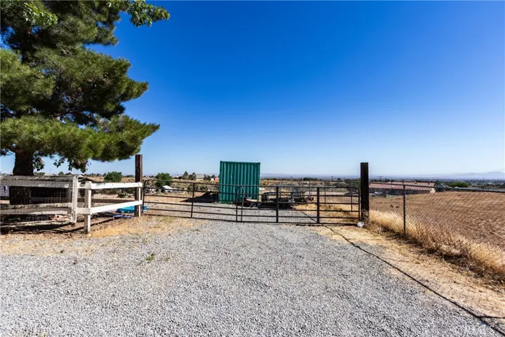 8650 Cowberry, Phelan, California 92371