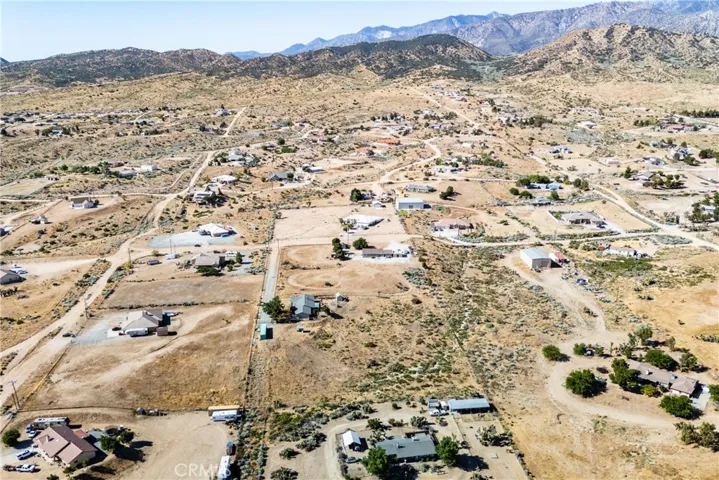 8650 Cowberry, Phelan, California 92371