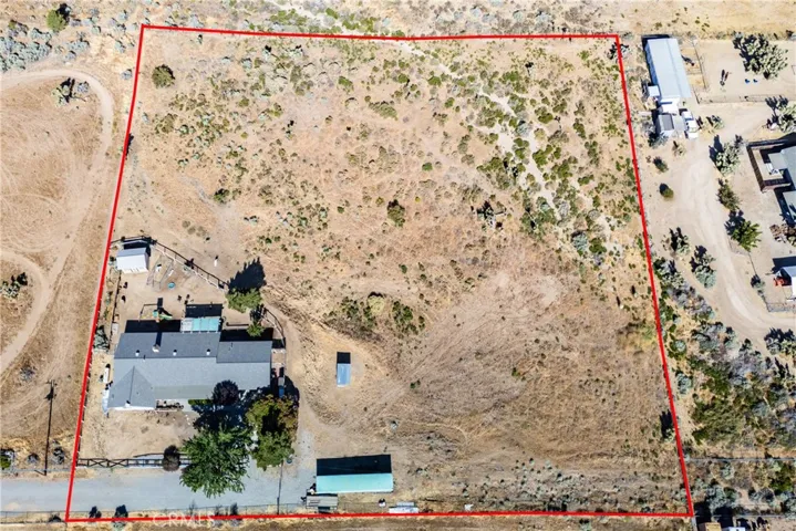 8650 Cowberry, Phelan, California 92371