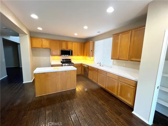 36576 Ranch House, Murrieta, California 92563