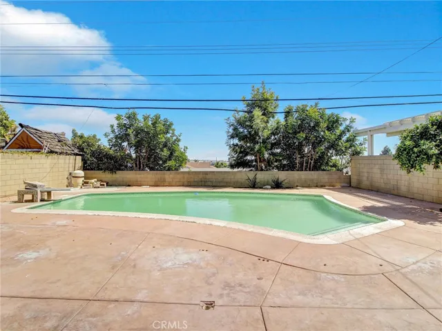 1832 E Turmont, Carson, California 90746