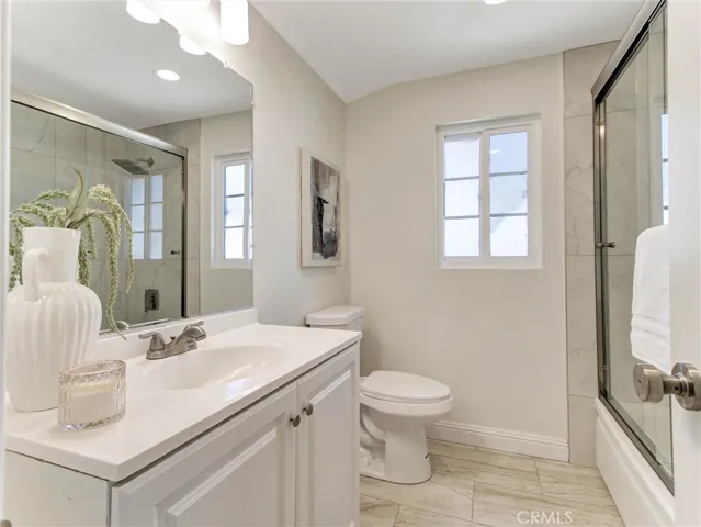 1832 E Turmont, Carson, California 90746