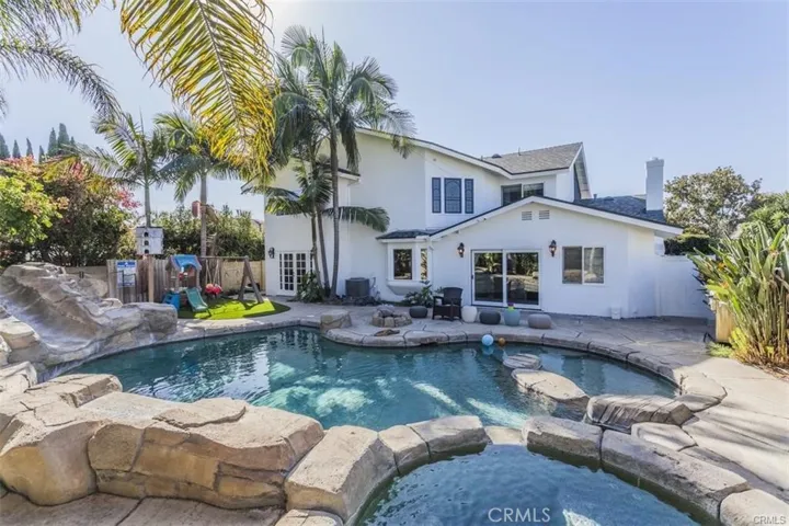 18684 Santa Ramona, Fountain Valley, California 92708