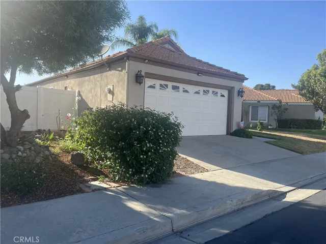 28098 Lemonwood Drive, Menifee, California 92584