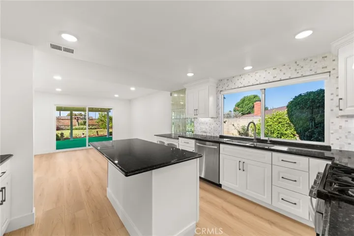 1348 Hickory, La Verne, California 91750