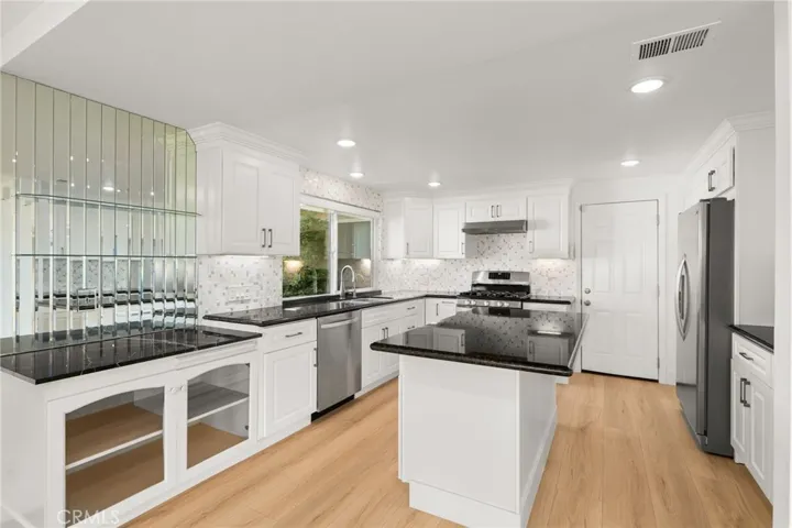 1348 Hickory, La Verne, California 91750