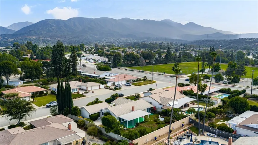 1348 Hickory, La Verne, California 91750