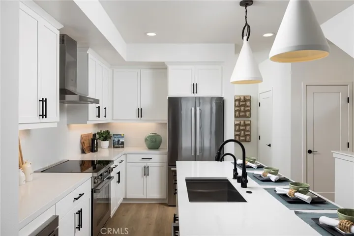 328 E Whittier Street, La Habra, California 90631