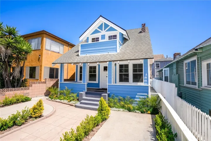 38 Dudley Avenue, Venice, California 90291