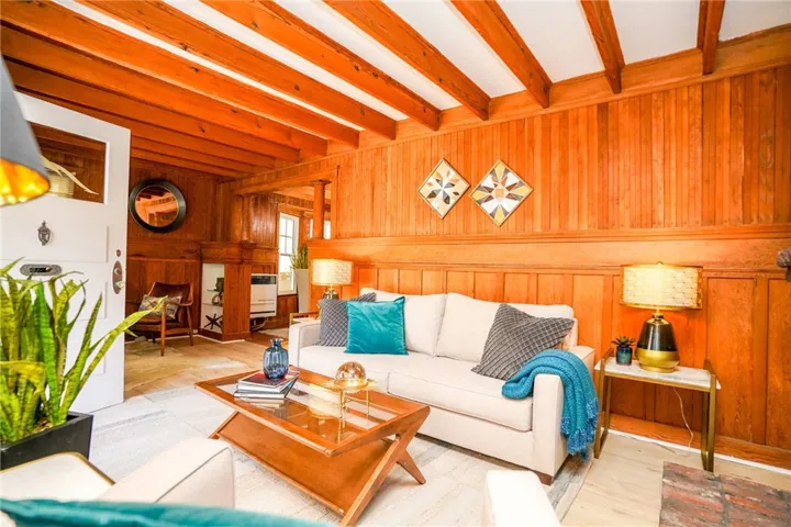 38 Dudley Avenue, Venice, California 90291