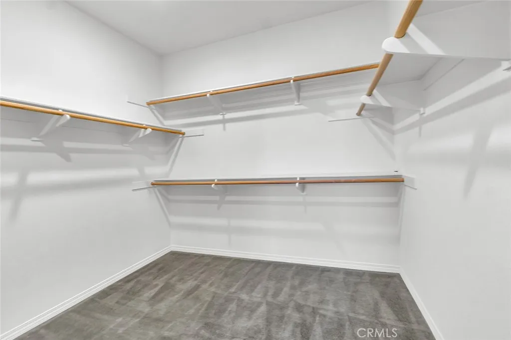 Walk in closet