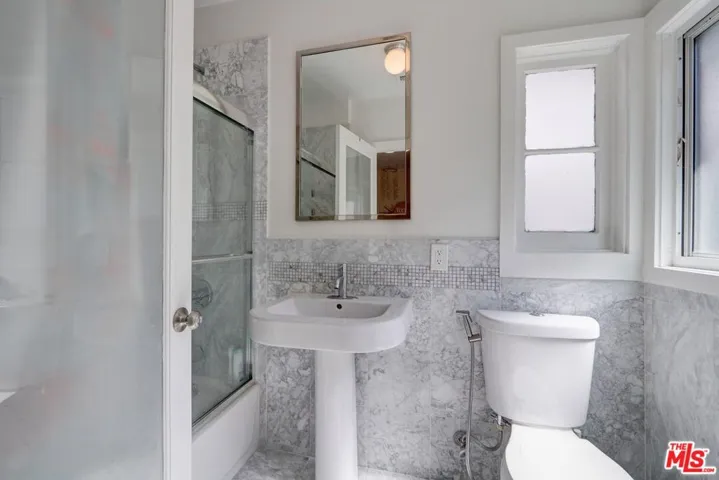 1398 N Serrano Avenue, Los Angeles, California 90027