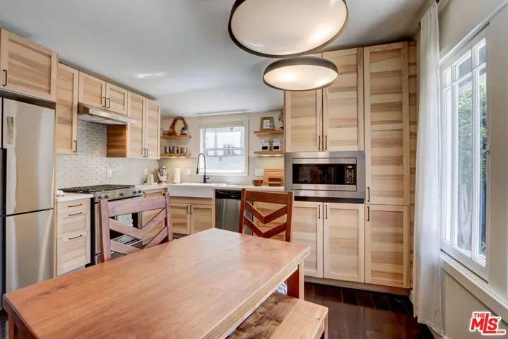 1398 N Serrano Avenue, Los Angeles, California 90027
