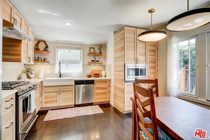 1398 N Serrano Avenue, Los Angeles, California 90027