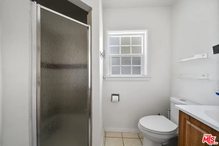 1238 S Beverly Glen Boulevard 9, Los Angeles, California 90024