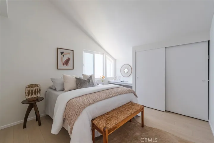 6002 Manorfield, Huntington Beach, California 92648