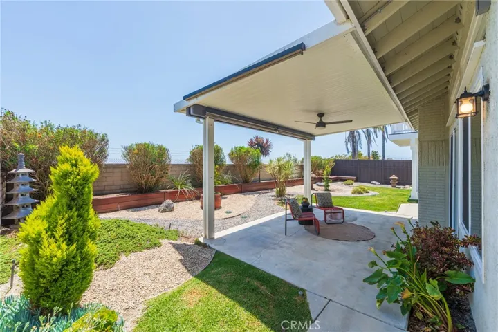 6002 Manorfield, Huntington Beach, California 92648