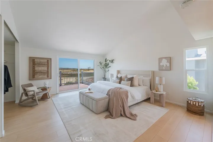 6002 Manorfield, Huntington Beach, California 92648