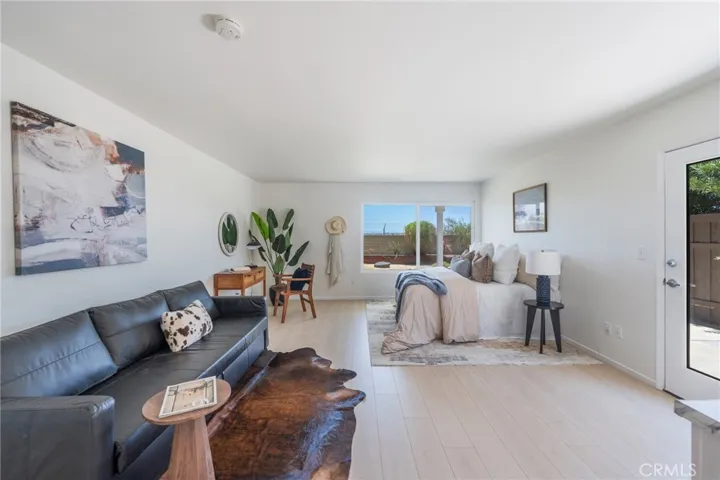 6002 Manorfield, Huntington Beach, California 92648