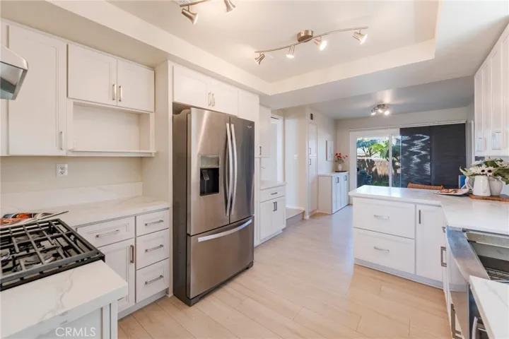 6002 Manorfield, Huntington Beach, California 92648