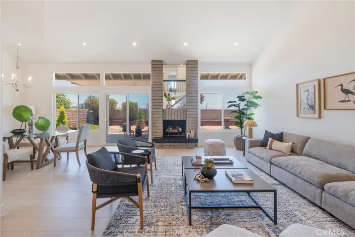 6002 Manorfield, Huntington Beach, California 92648