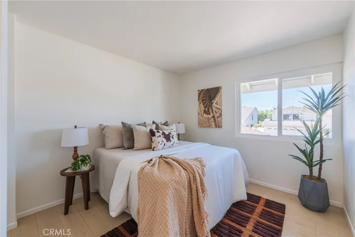 6002 Manorfield, Huntington Beach, California 92648