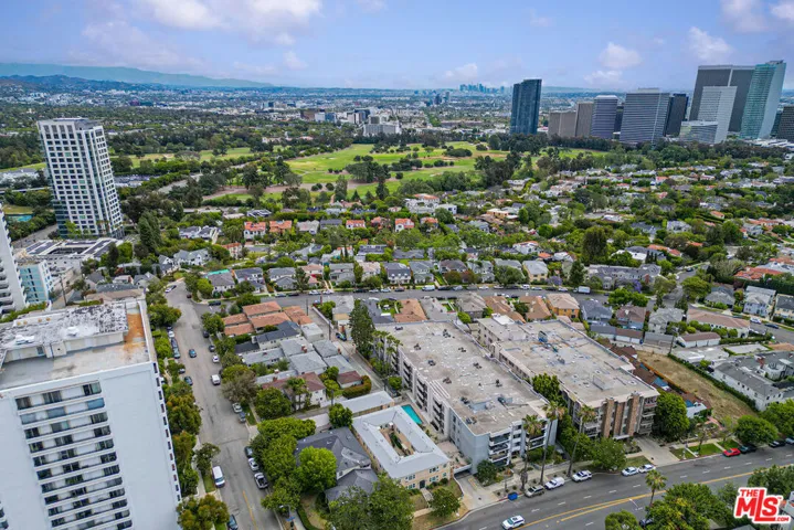 1238 S Beverly Glen Boulevard 10, Los Angeles, California 90024