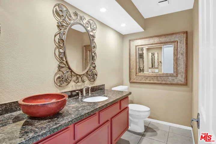 8 Sagunto, Aliso Viejo, California 92656