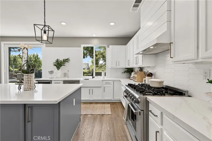 30647 Lily Pond, Murrieta, California 92563