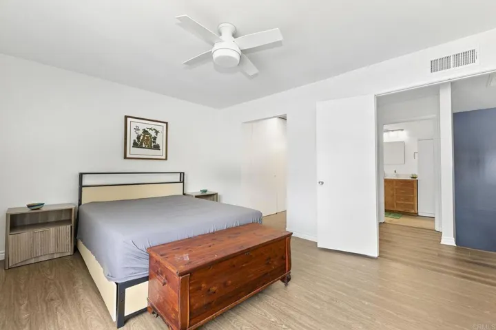 2033 Shadytree Lane, Encinitas, California 92024