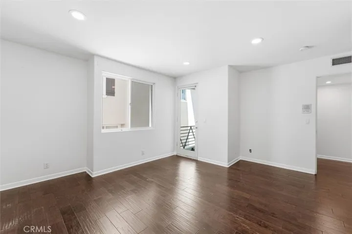 935 1st Street B, Hermosa Beach, California 90254