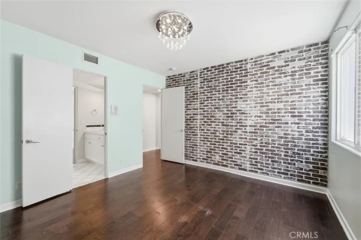 935 1st Street B, Hermosa Beach, California 90254